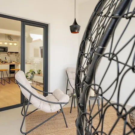 Zbondini Oasis - Hvar Apartment